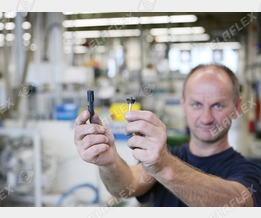 Produktion Kunststoff-Präzisionsteile