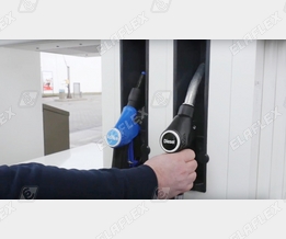 Simultanes Betanken von Dieselkraftstoff und AdBlue®