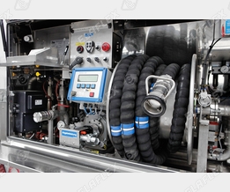 AdBlue® Harnstofflösung, Tankwagen: